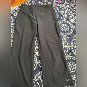 Nike Women's Black Capris